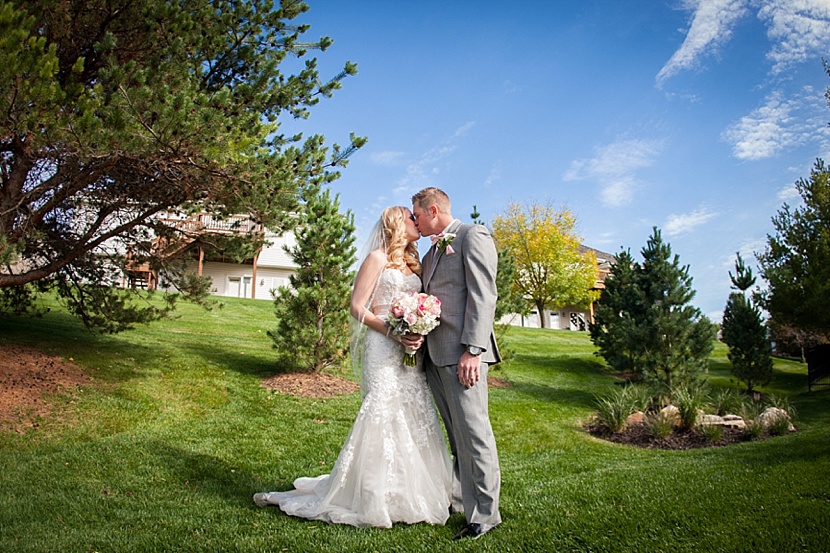 Intimate Backyard Wedding in West Omaha_0044.jpg
