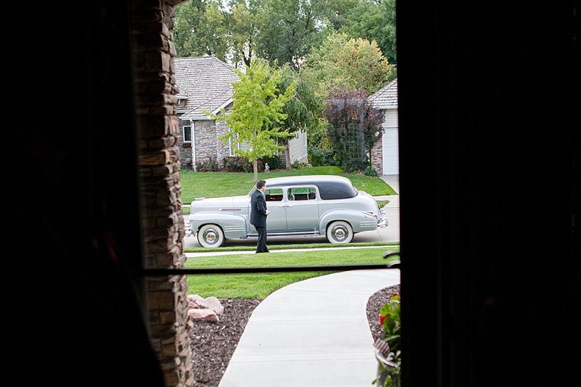 Intimate Backyard Wedding in West Omaha_0061.jpg