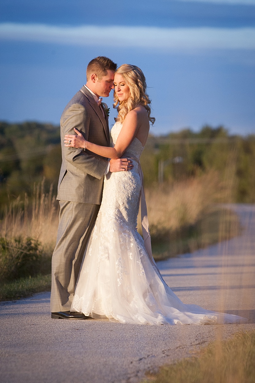 Intimate Backyard Wedding in West Omaha_0067.jpg