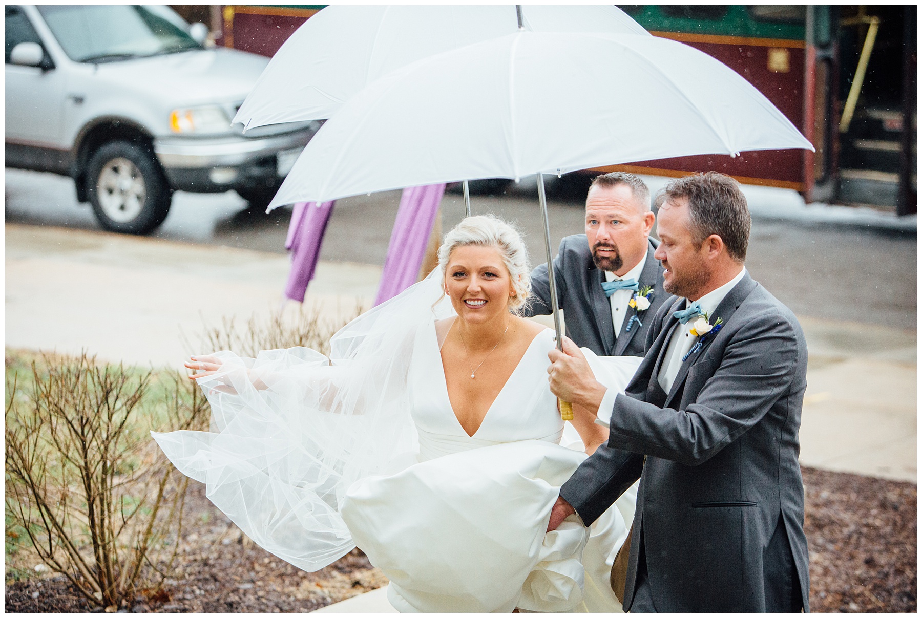 Wedding Photographer,wedding,Engagements,photography,photographer,photographers,Nebraska,photojournalism,photojournalist,Omaha,st frances cabrini,scott conference center,