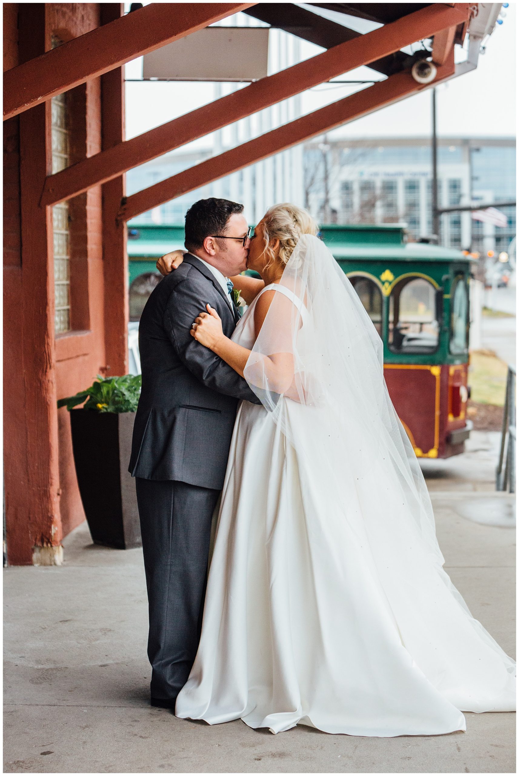 Wedding Photographer,wedding,Engagements,photography,photographer,photographers,Nebraska,photojournalism,photojournalist,Omaha,st frances cabrini,scott conference center,