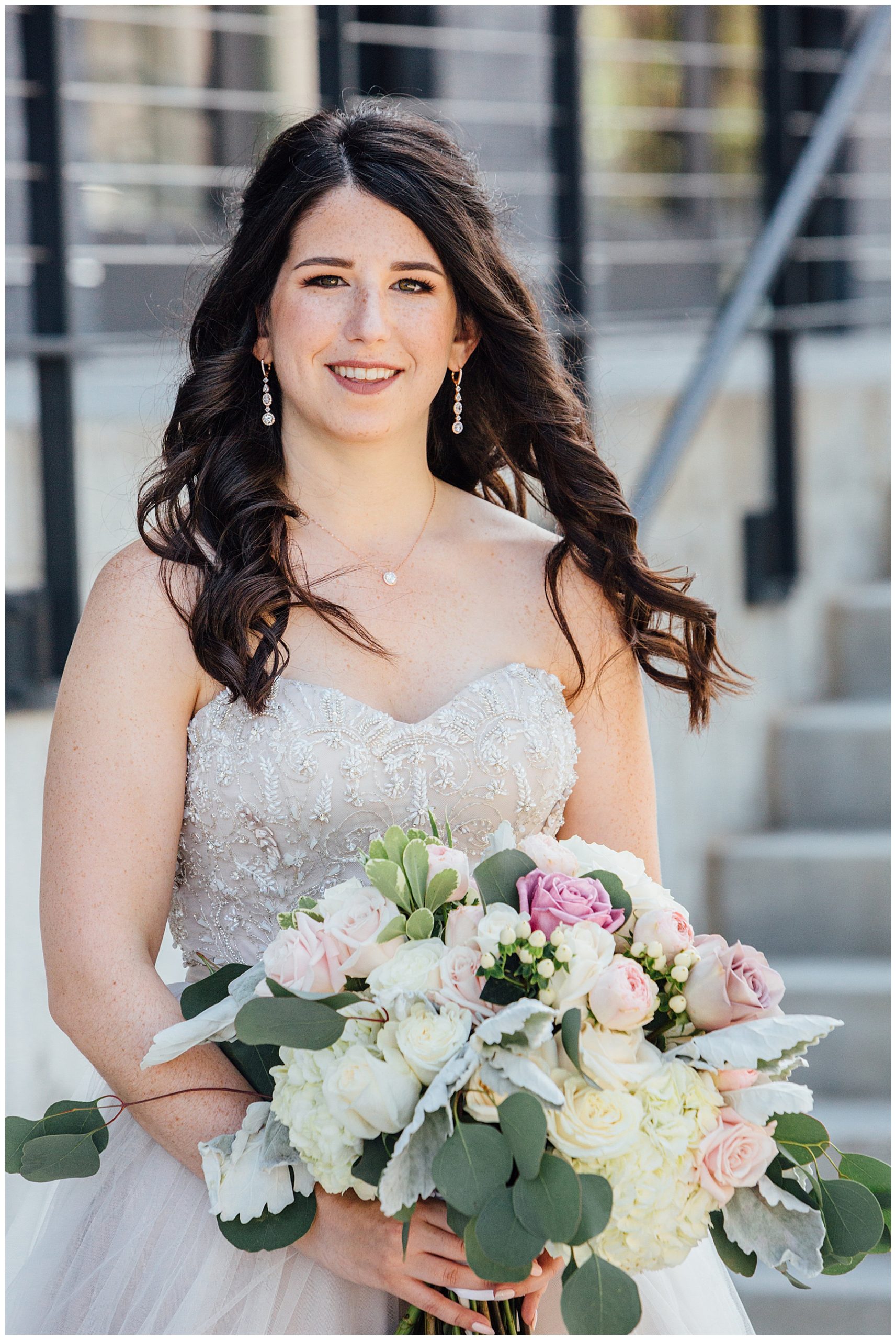 Omaha Marriott Downtown Wedding photos