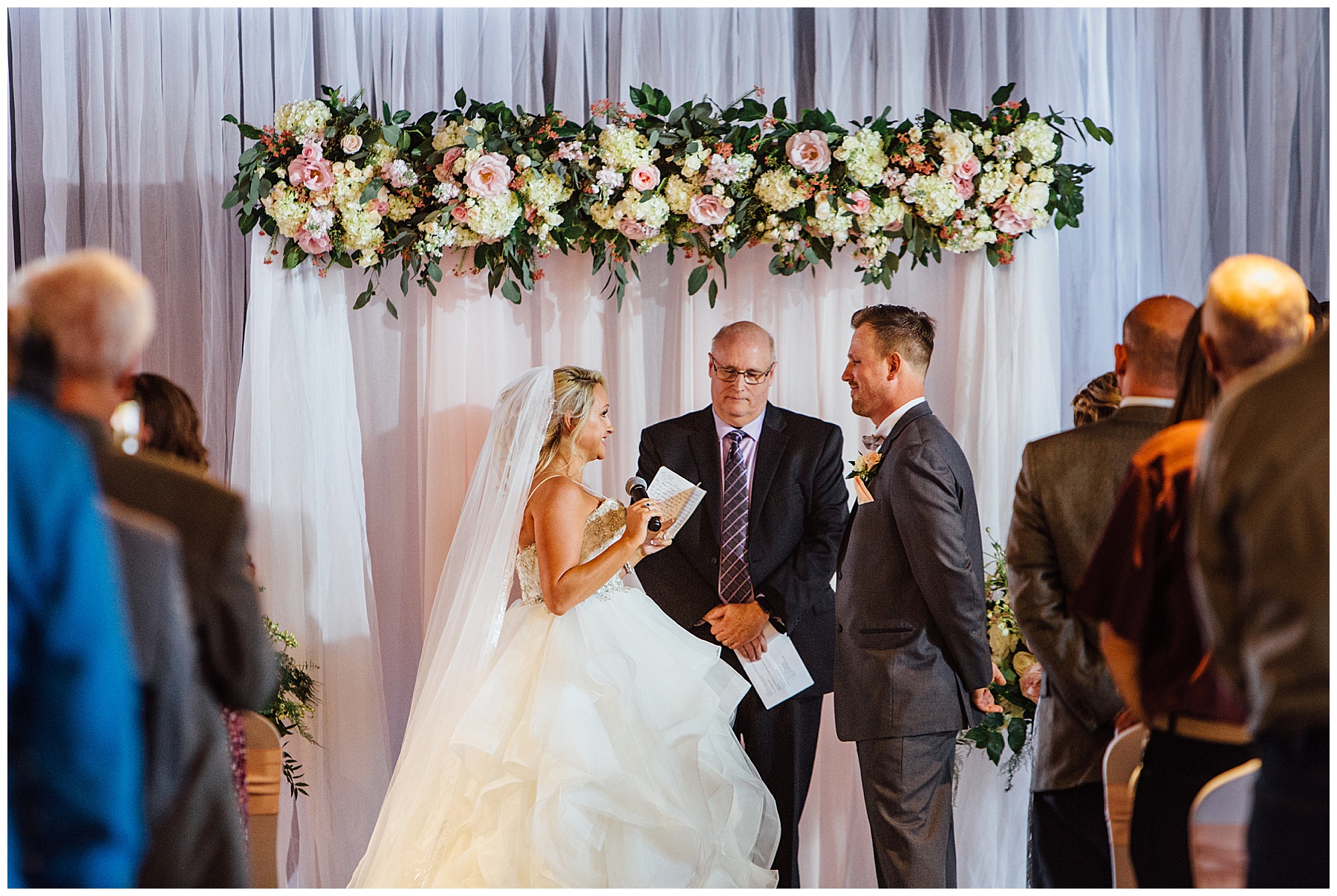 vows during cermony at diamond room