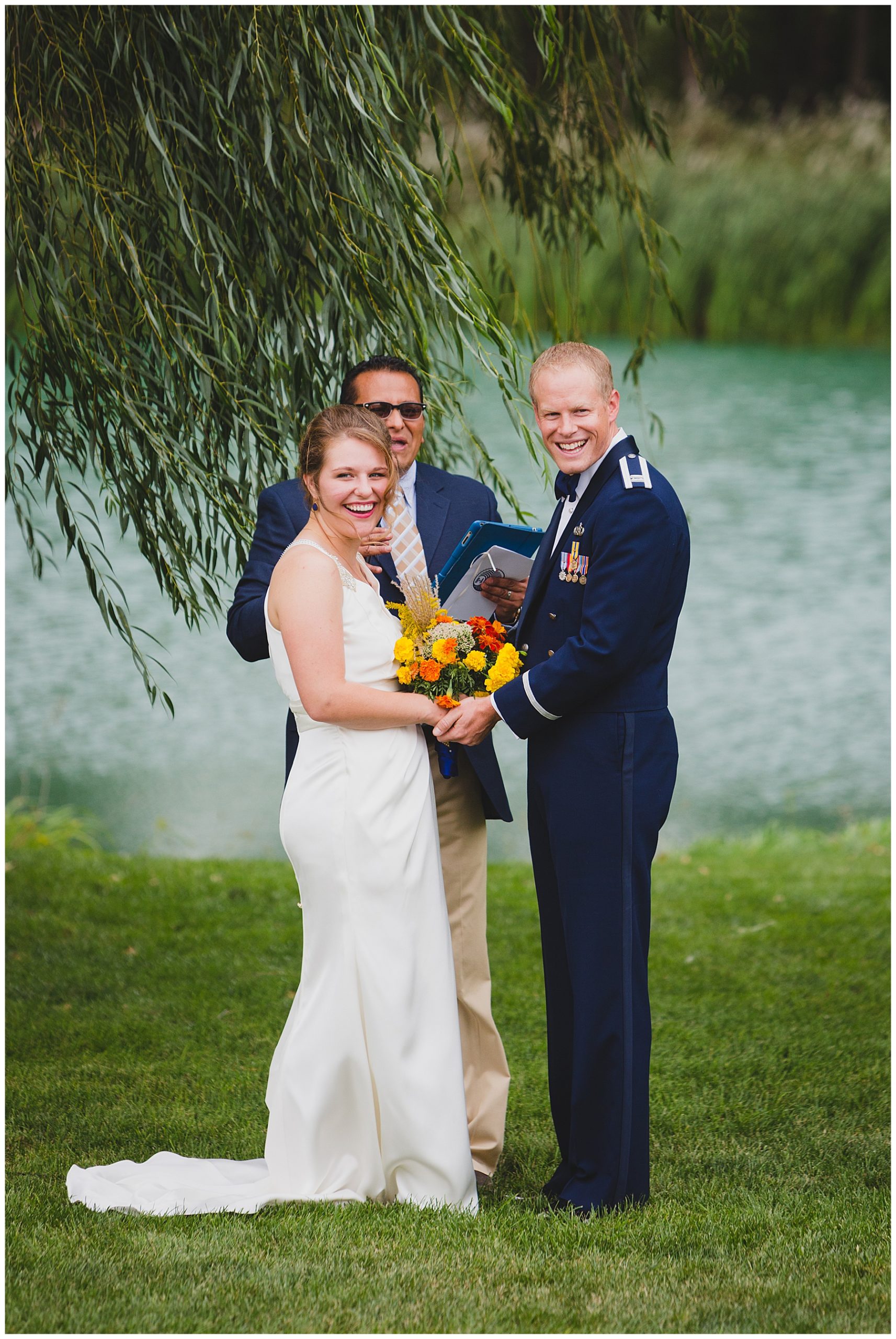 Backyard family wedding,Andrea Bibeault: a wedding photojournalist specializes in real,photojournalistic wedding photography. Based in Omaha,we travel all over the midwest and country.,